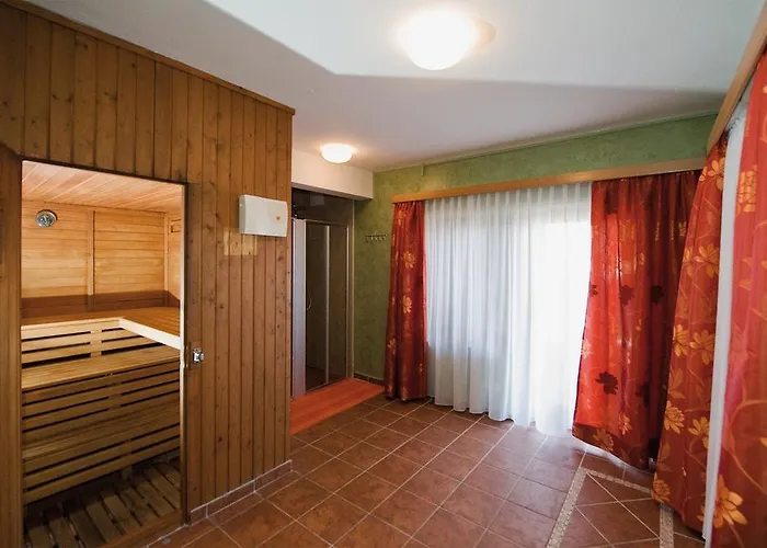 Panorama - Joker Card Included In Summer Hotel